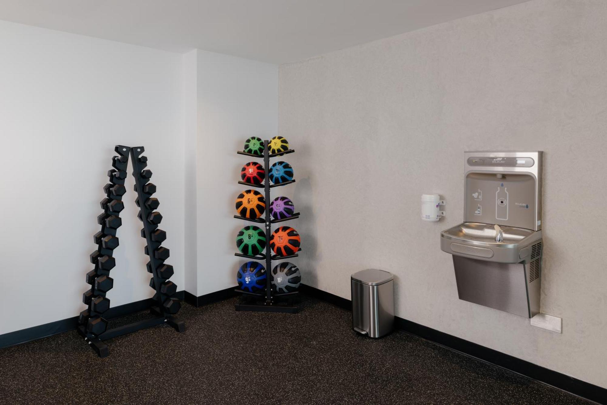 Crowne Plaza Mawson Lakes By Ihg