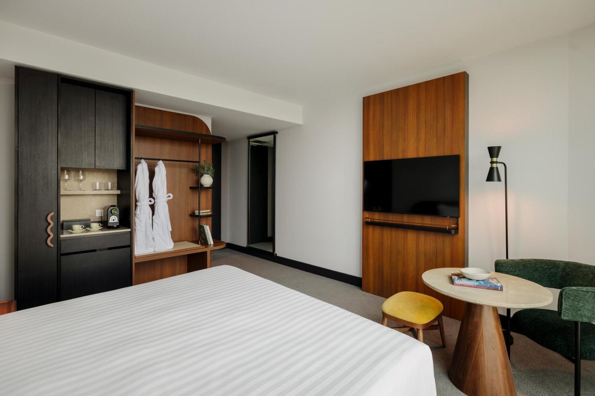 Crowne Plaza Mawson Lakes By Ihg