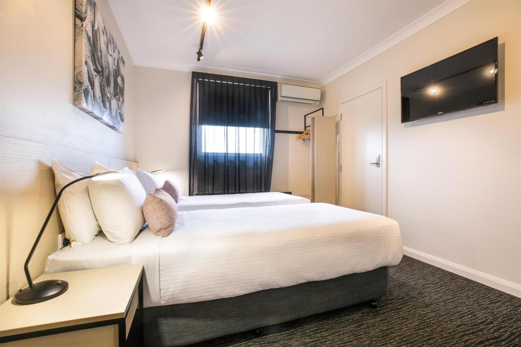 Nightcap At Hendon Hotel Adelaide