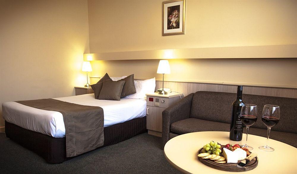 Comfort Regal Park Hotel 3*