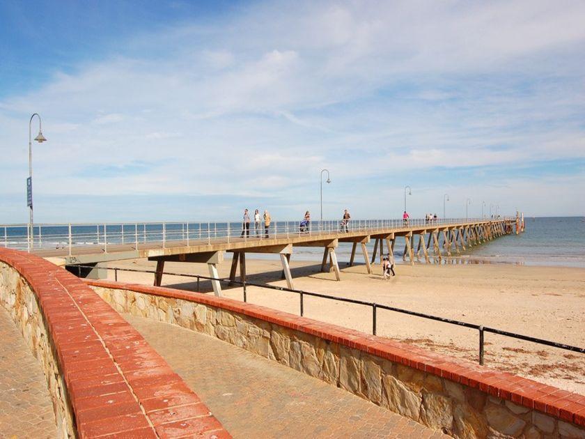 Aparthotel Glenelg Pacific