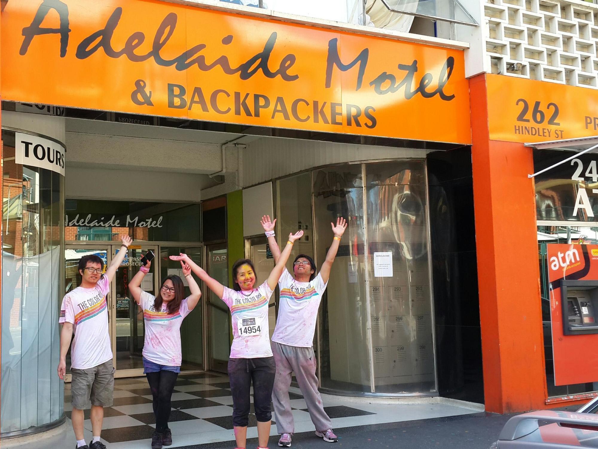 Hostel & Backpackers