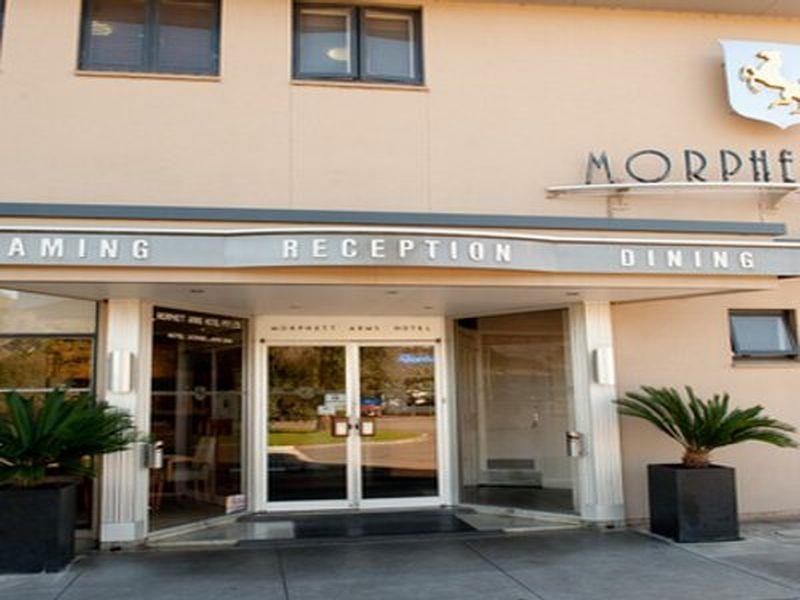 Morphett Arms Hotel