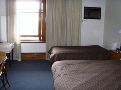 Princes Motel