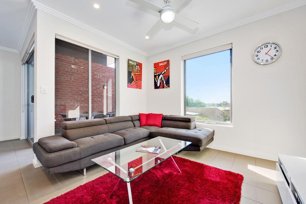 Swainson At Bowden Seven Apartment