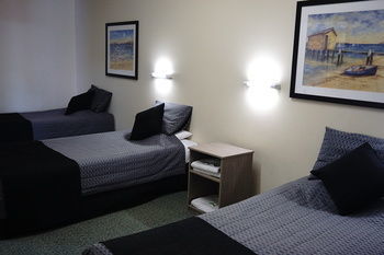 Bay Hotel