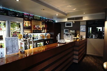 Bay Hotel