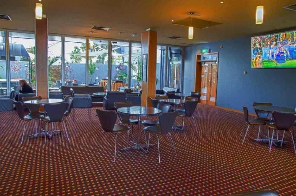 Lockleys Hotel 2*