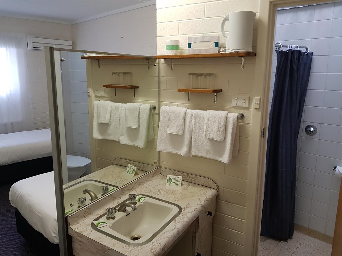 Hotel Morphett Arms 3*