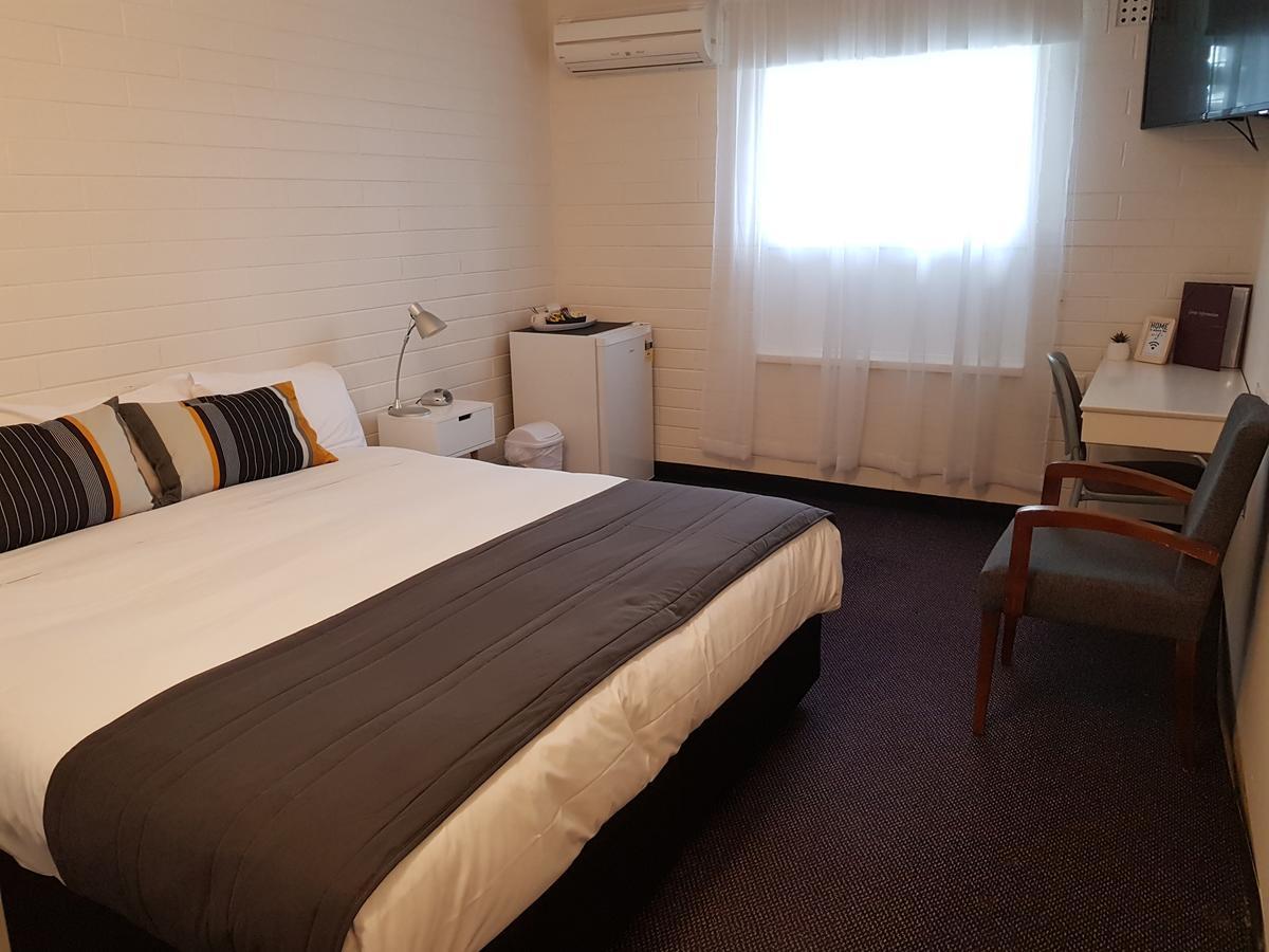 Morphett Arms Hotel Adelaide