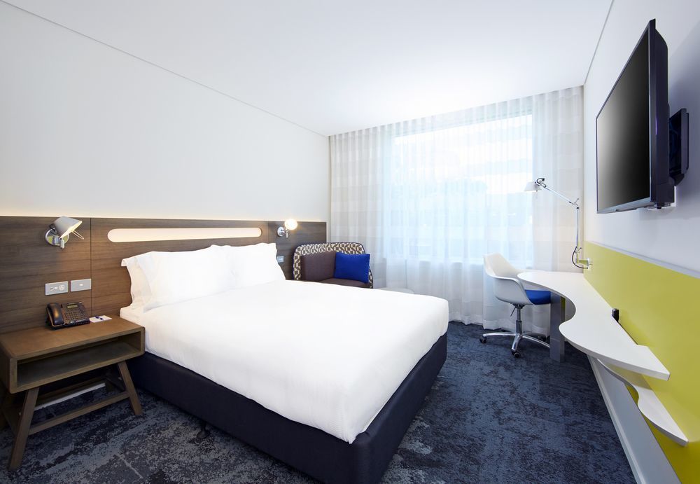 Express Centre By Ihg Hotel