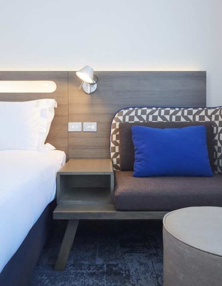 Express Centre By Ihg Hotel Adelaide