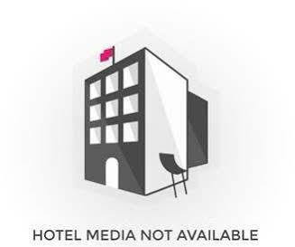 Hotel Paringa 3*