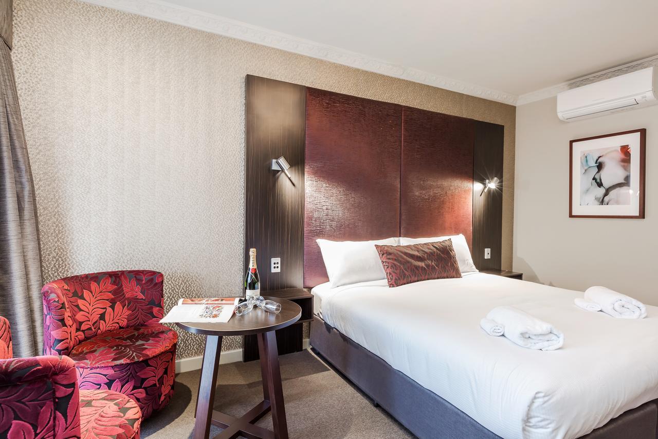 Hotel Tonsley Adelaide