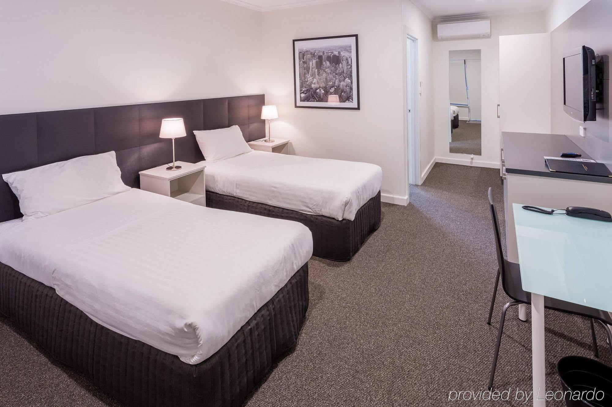 Hotel Comfort & Manhattan 3*