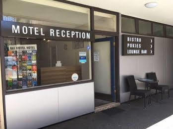 Hotel Bay Adelaide