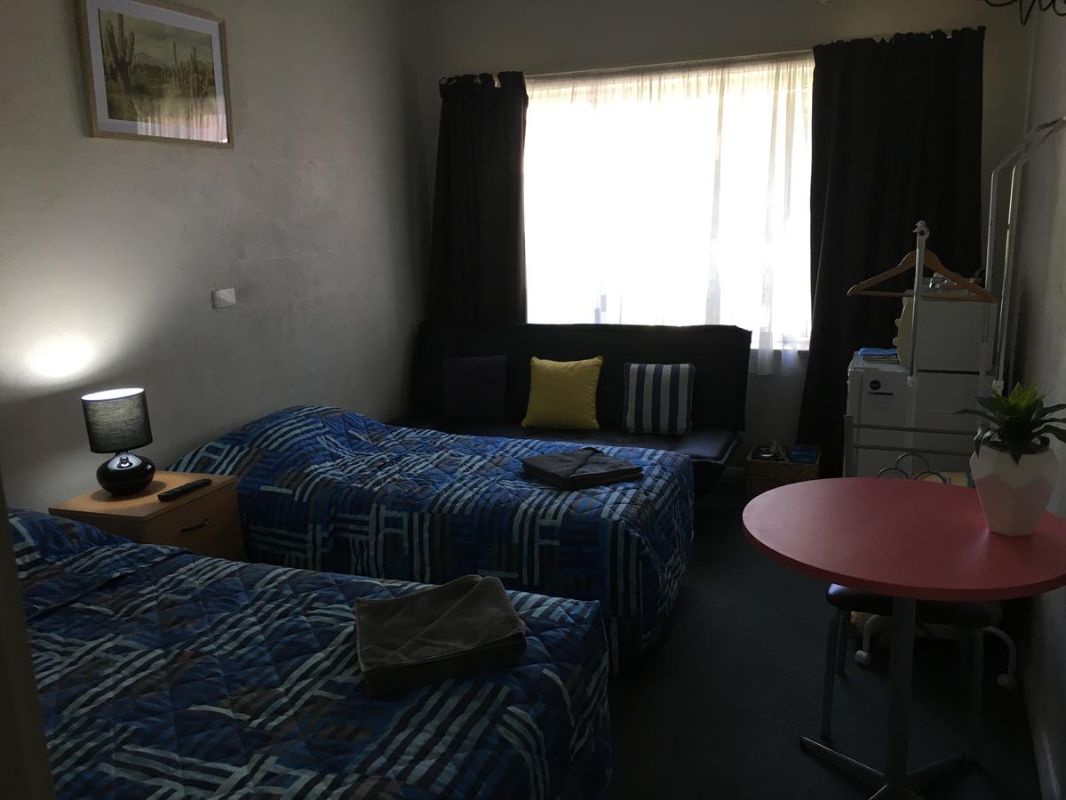 Aparthotel Hello And