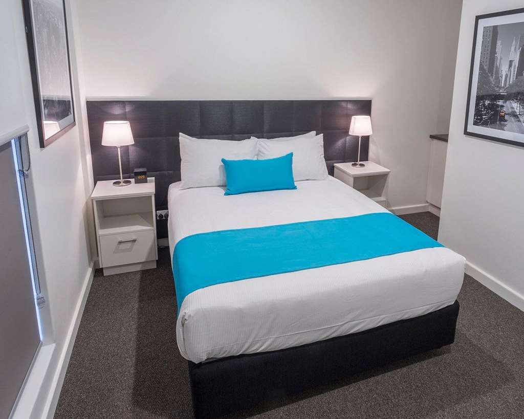 Comfort & Manhattan 3* Adelaide