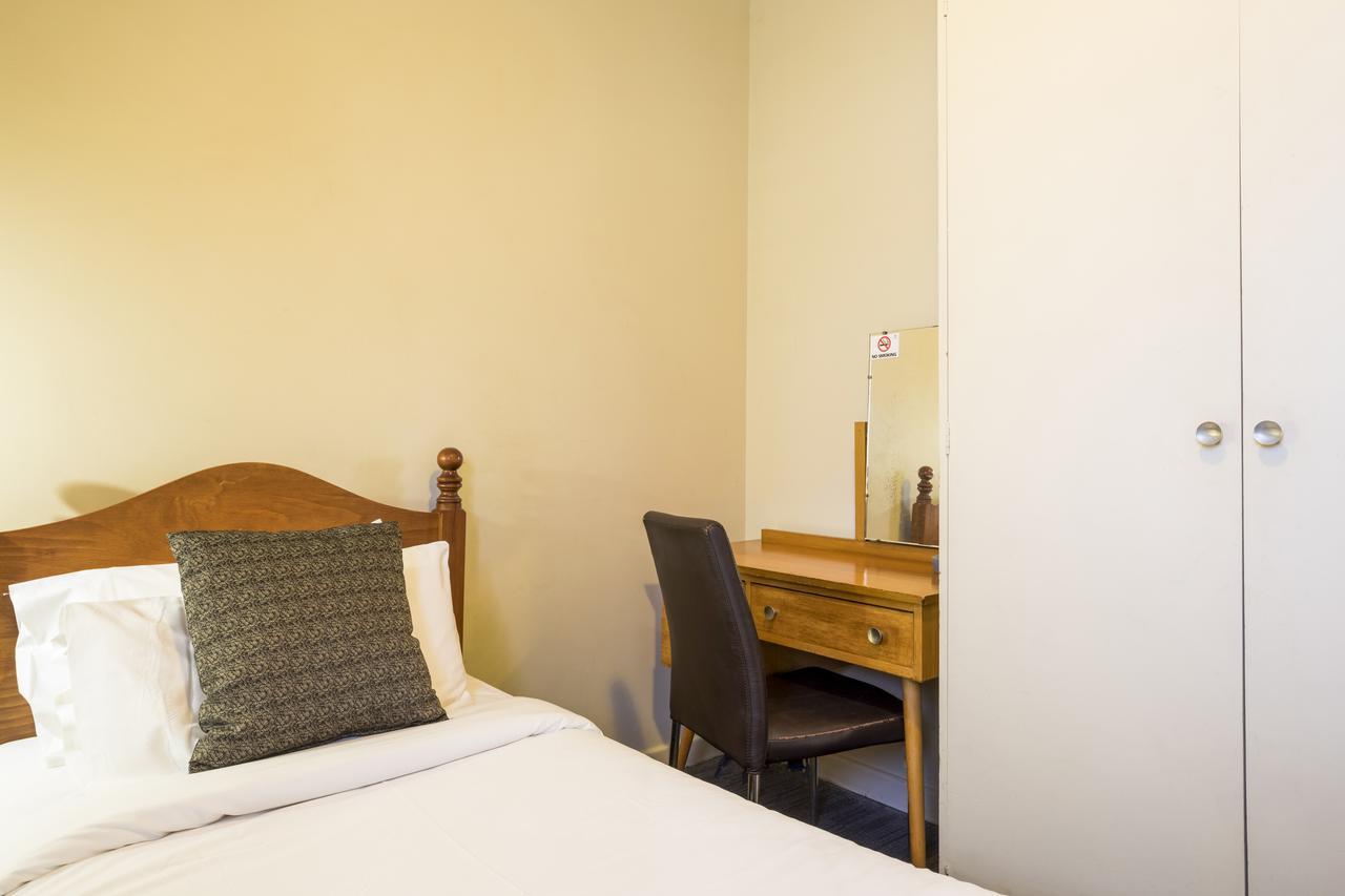 Esplanade Hotel Adelaide 2* Adelaide