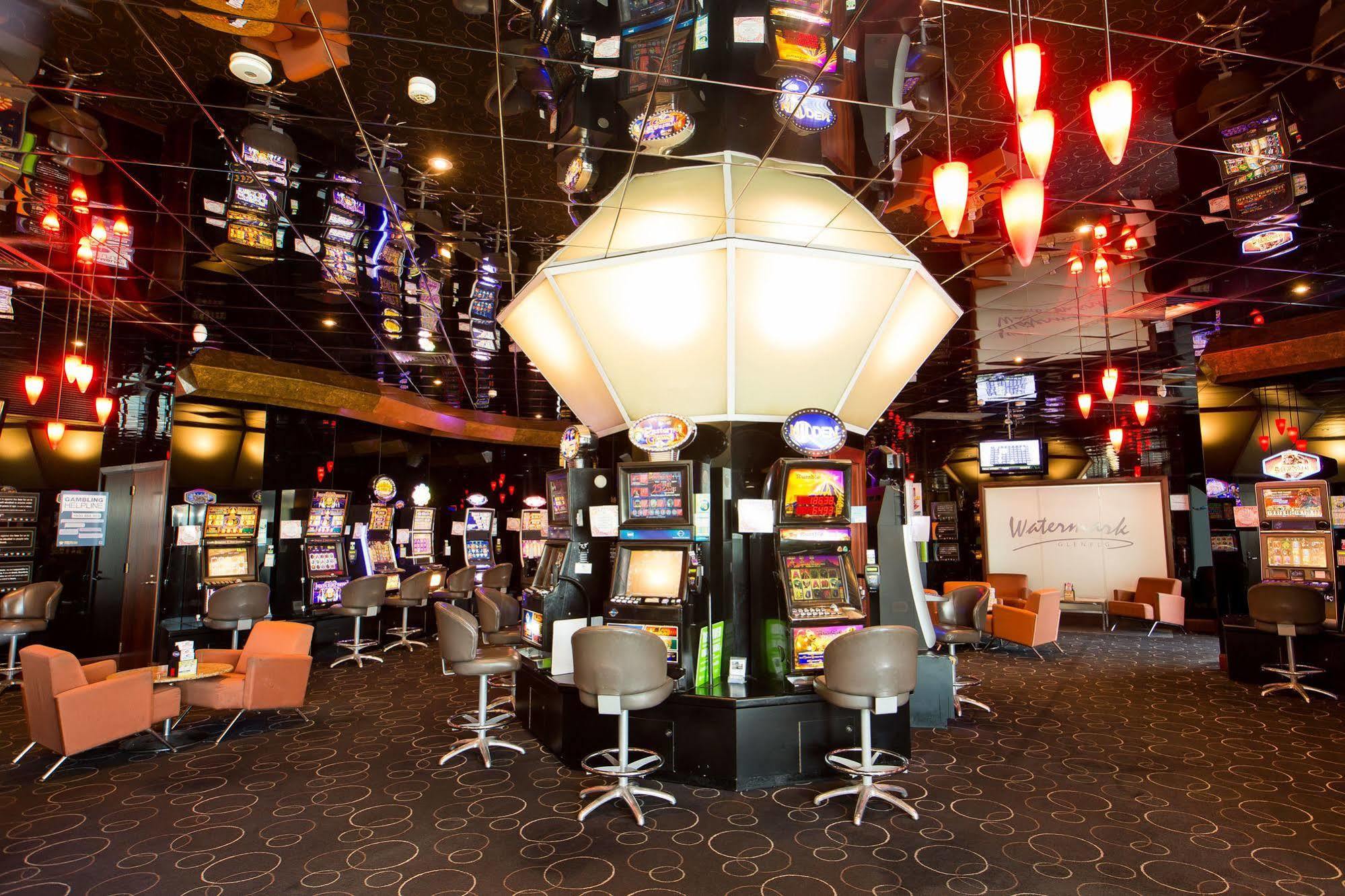 Hotel Nightcap At Watermark Glenelg Adelaide