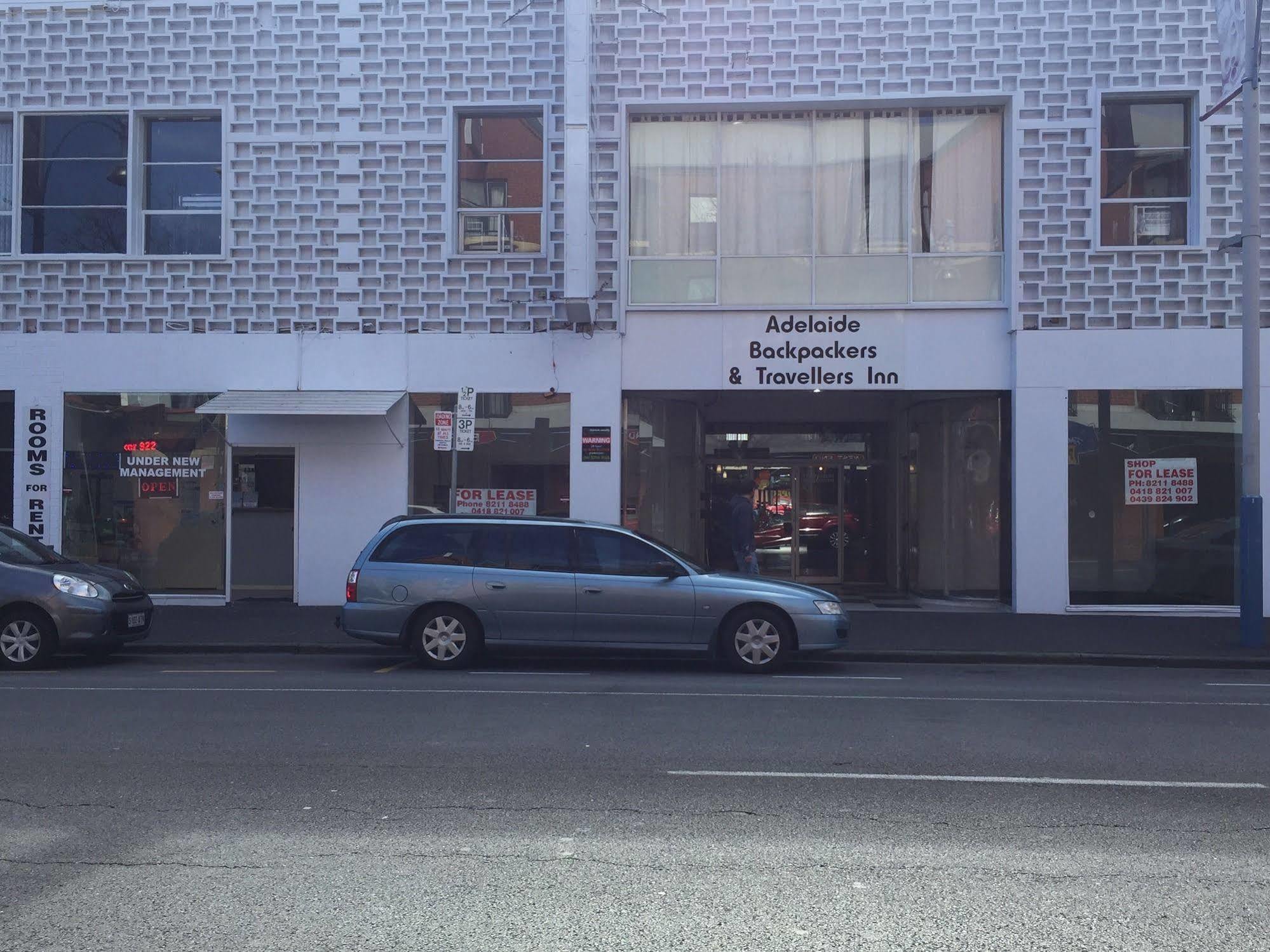 & Backpackers Adelaide