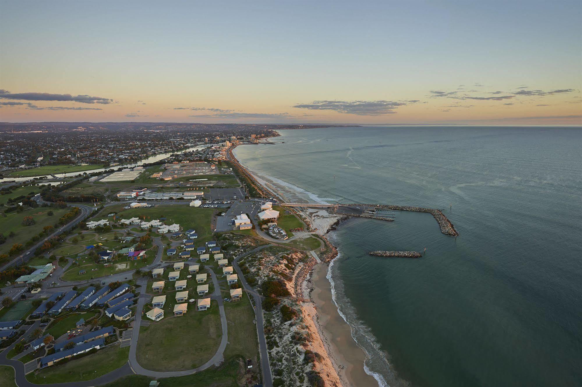 The Retreat West Parks 4* Adelaide