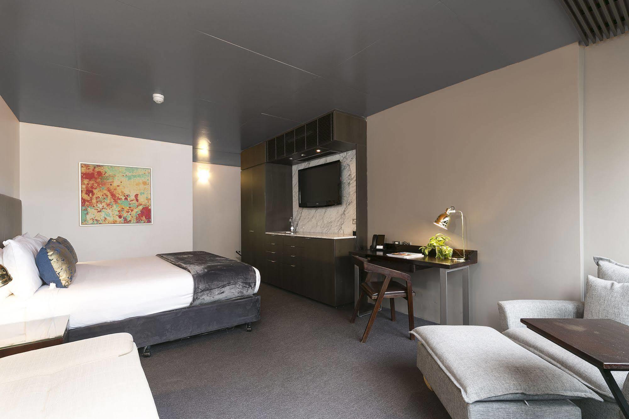 The Soho 4*