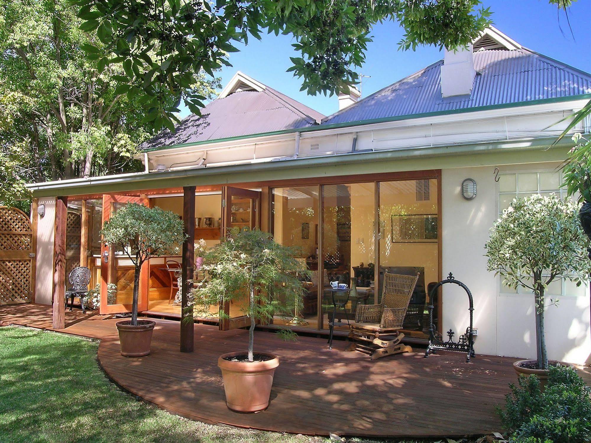 North Heritage & 4* Adelaide