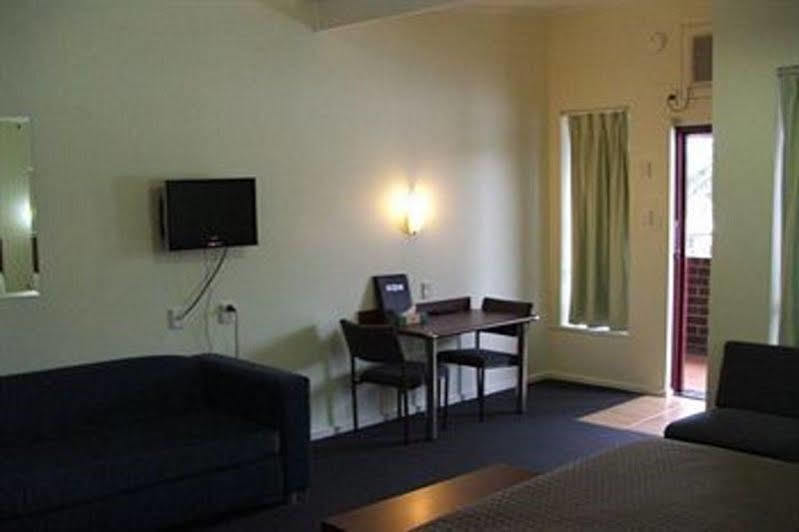Motel Scotty's 3*