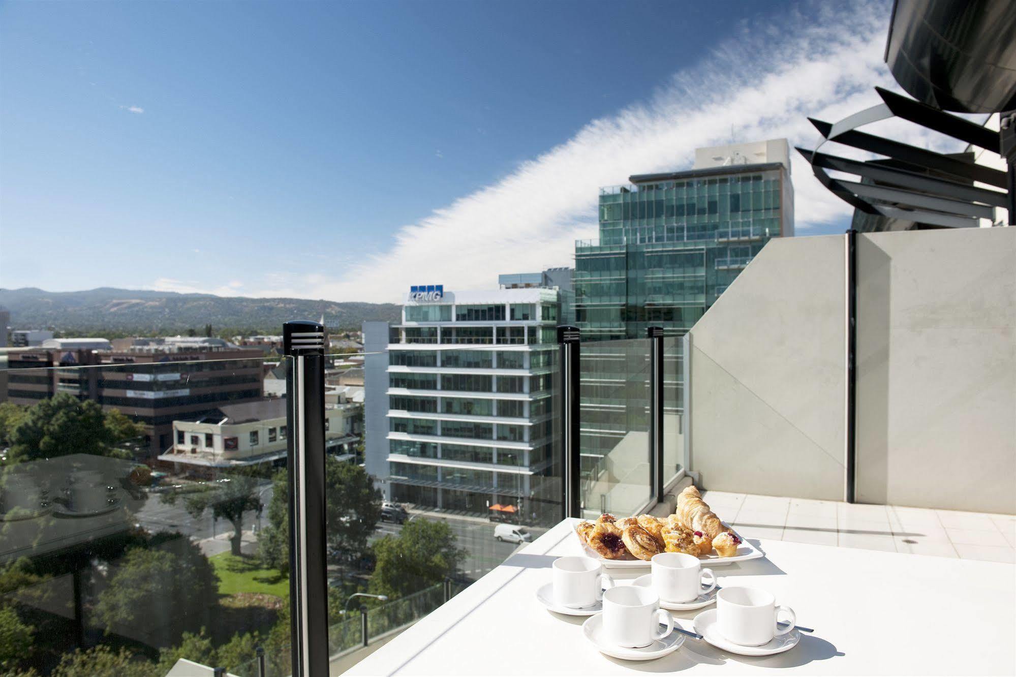 Hotel Mantra Hindmarsh Square