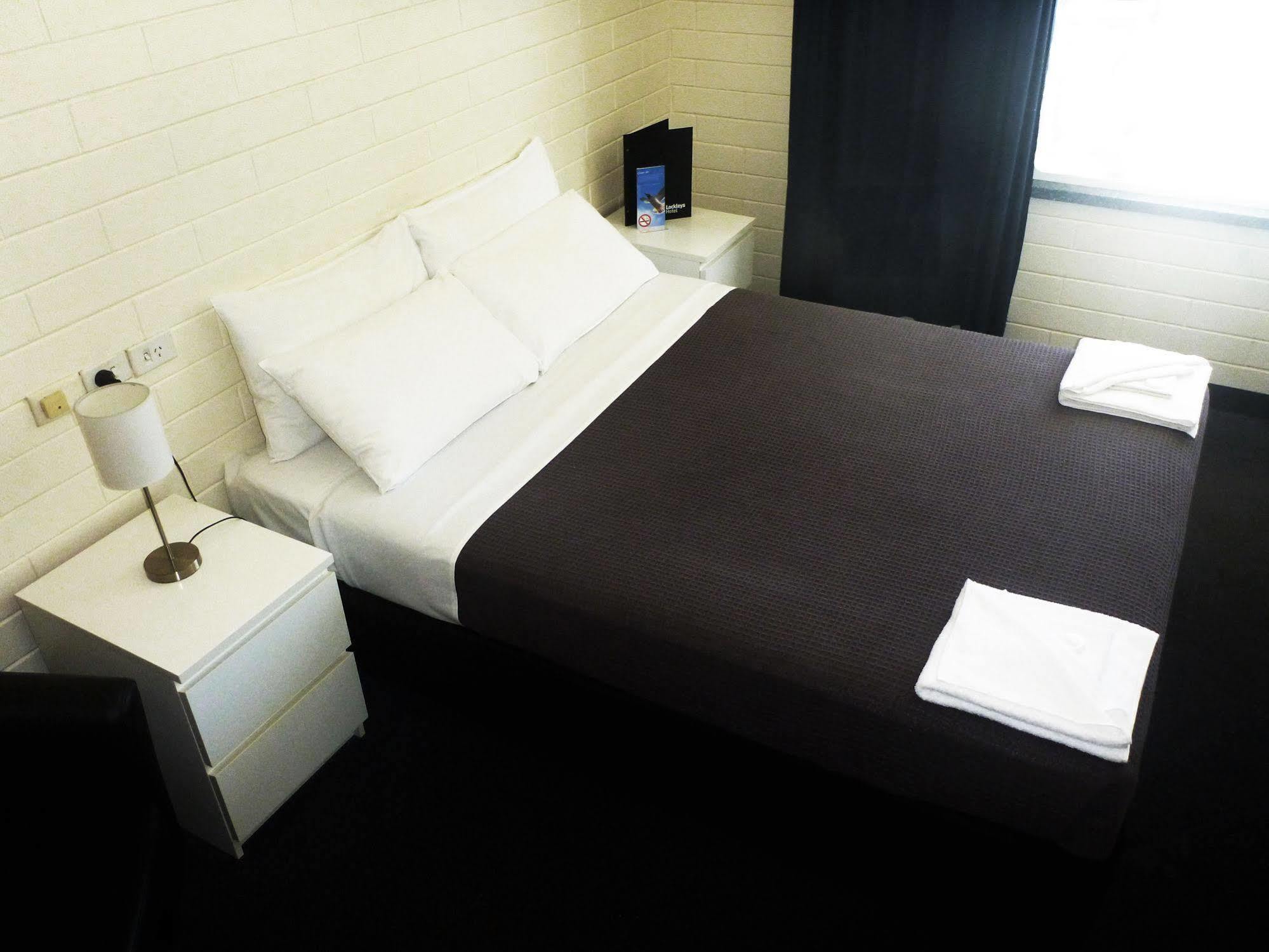 Hotel Lockleys 2*
