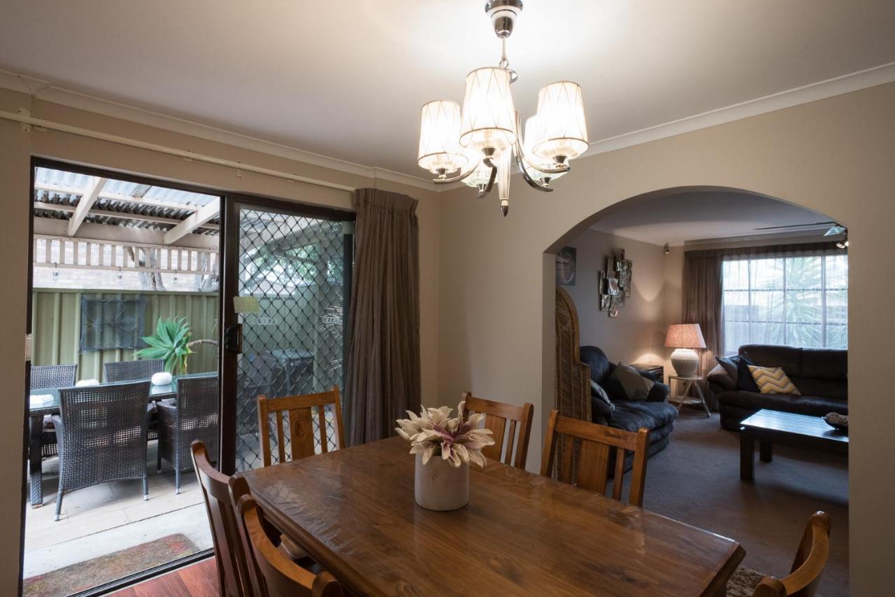 Holiday home Glenelg North 