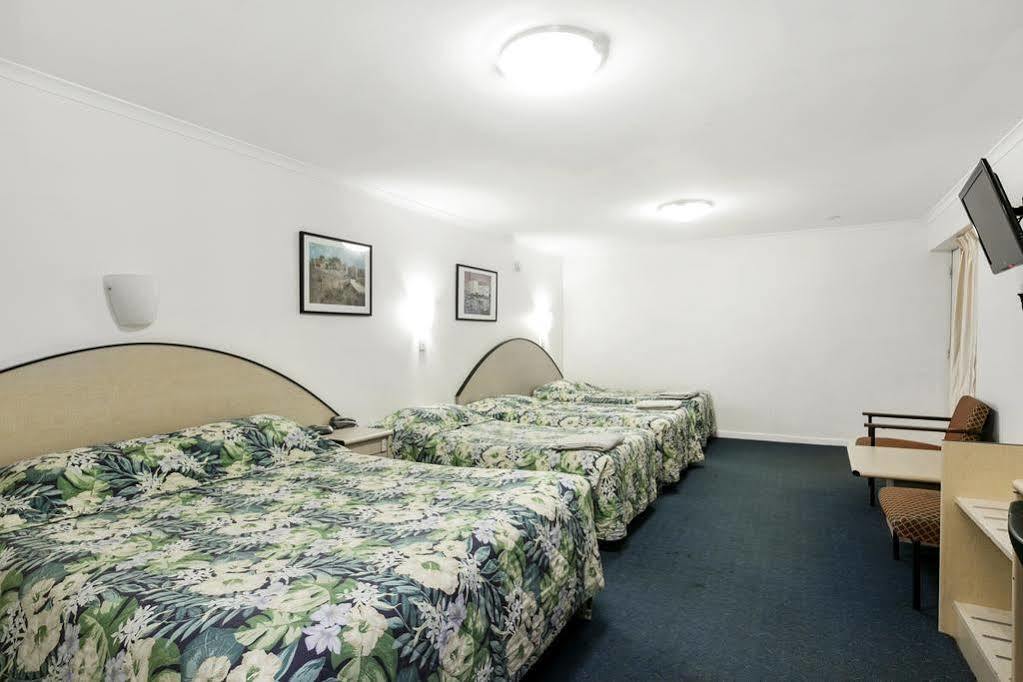 Scotty's 3* Adelaide