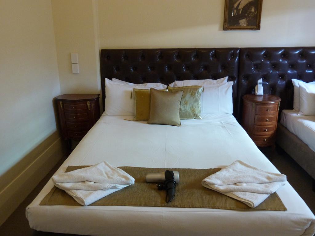 Ambassadors Inn 3*