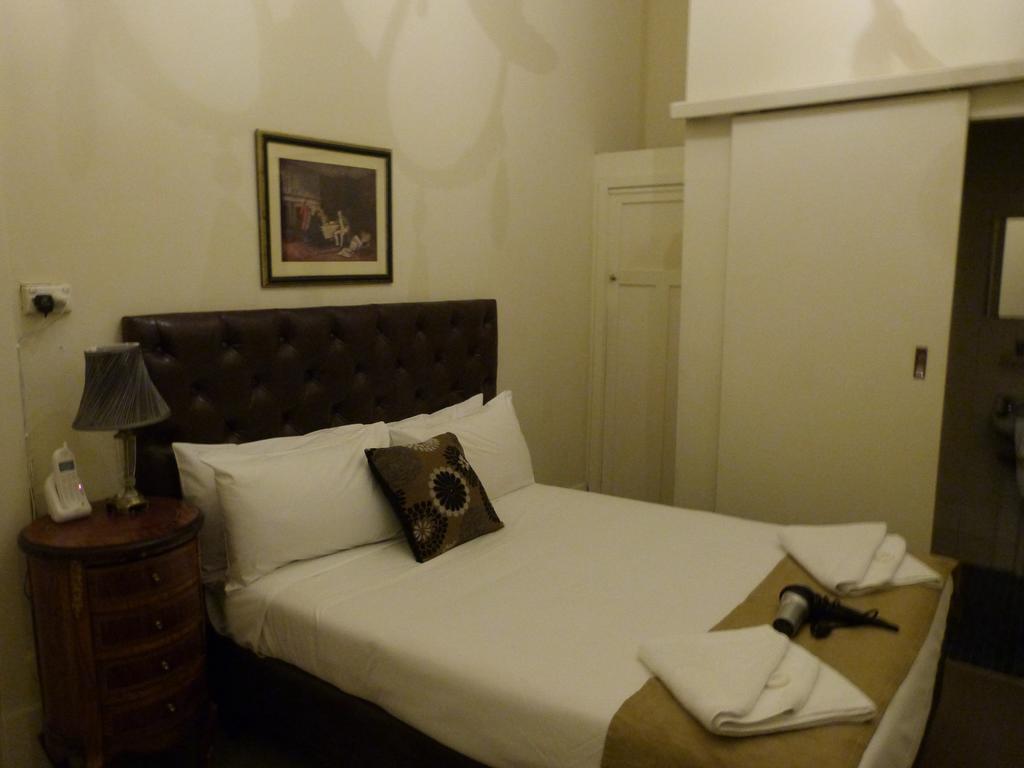 Ambassadors Inn 3*