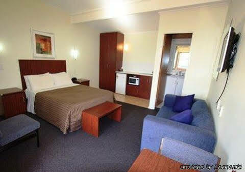 Scotty's 3* Adelaide