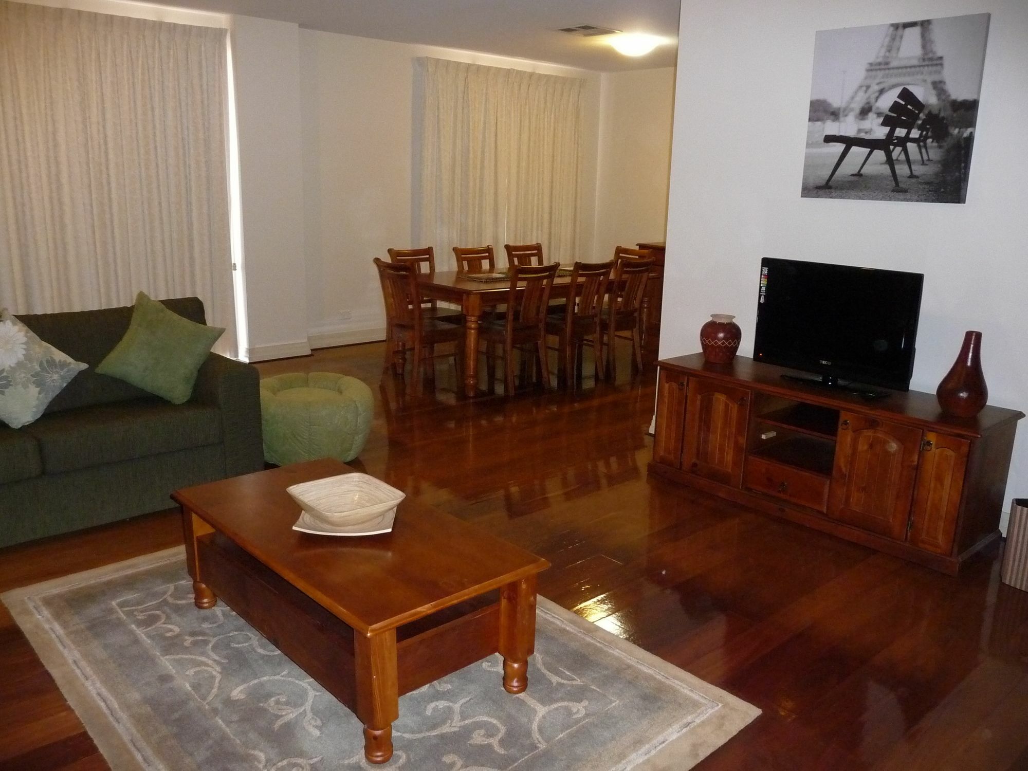 Escape 3bd In Adelaides East End 6 * Adelaide