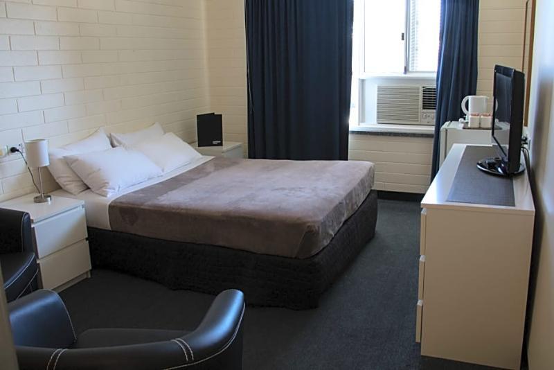 Lockleys 2* Adelaide