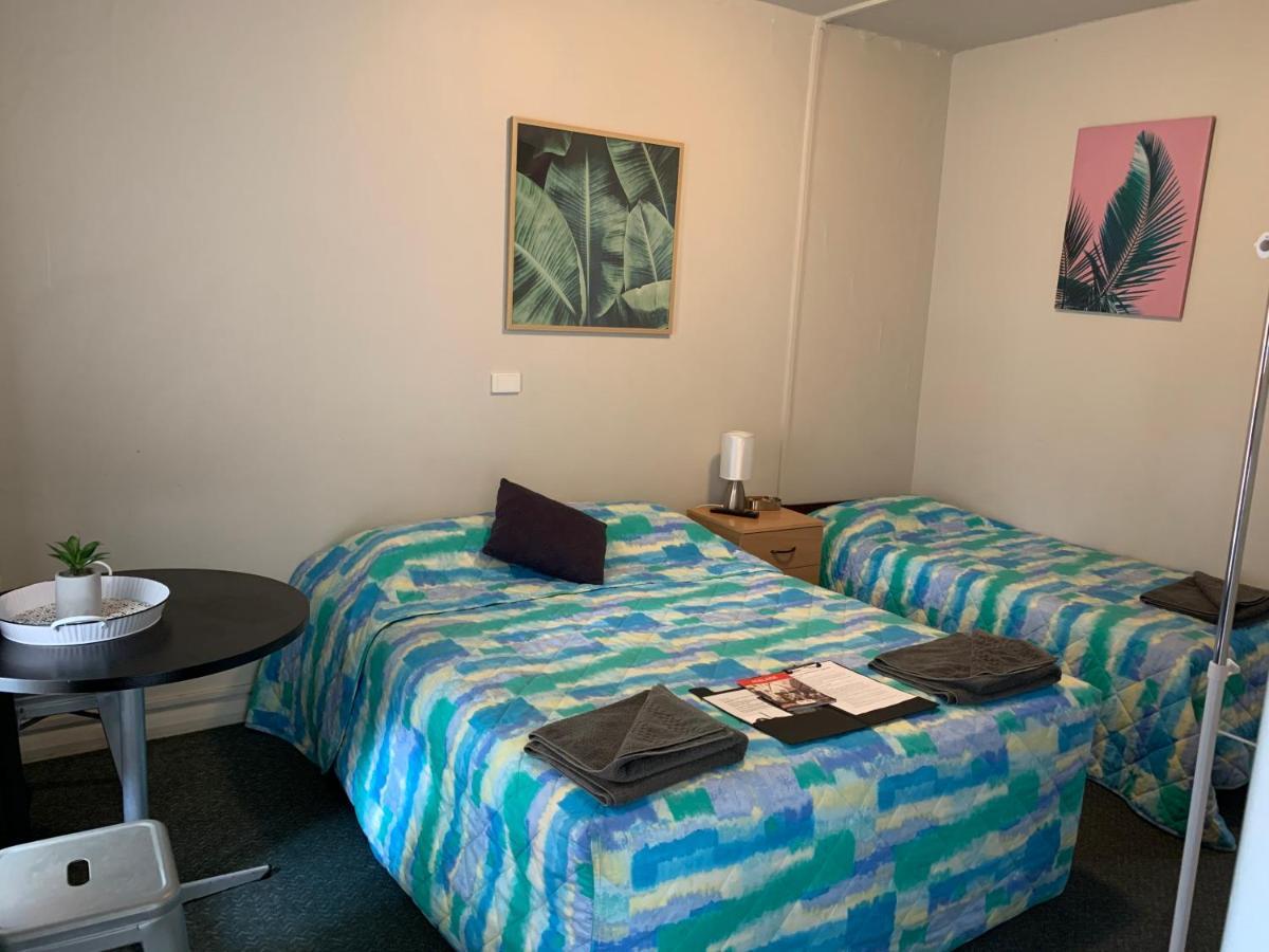 Aparthotel Hello And